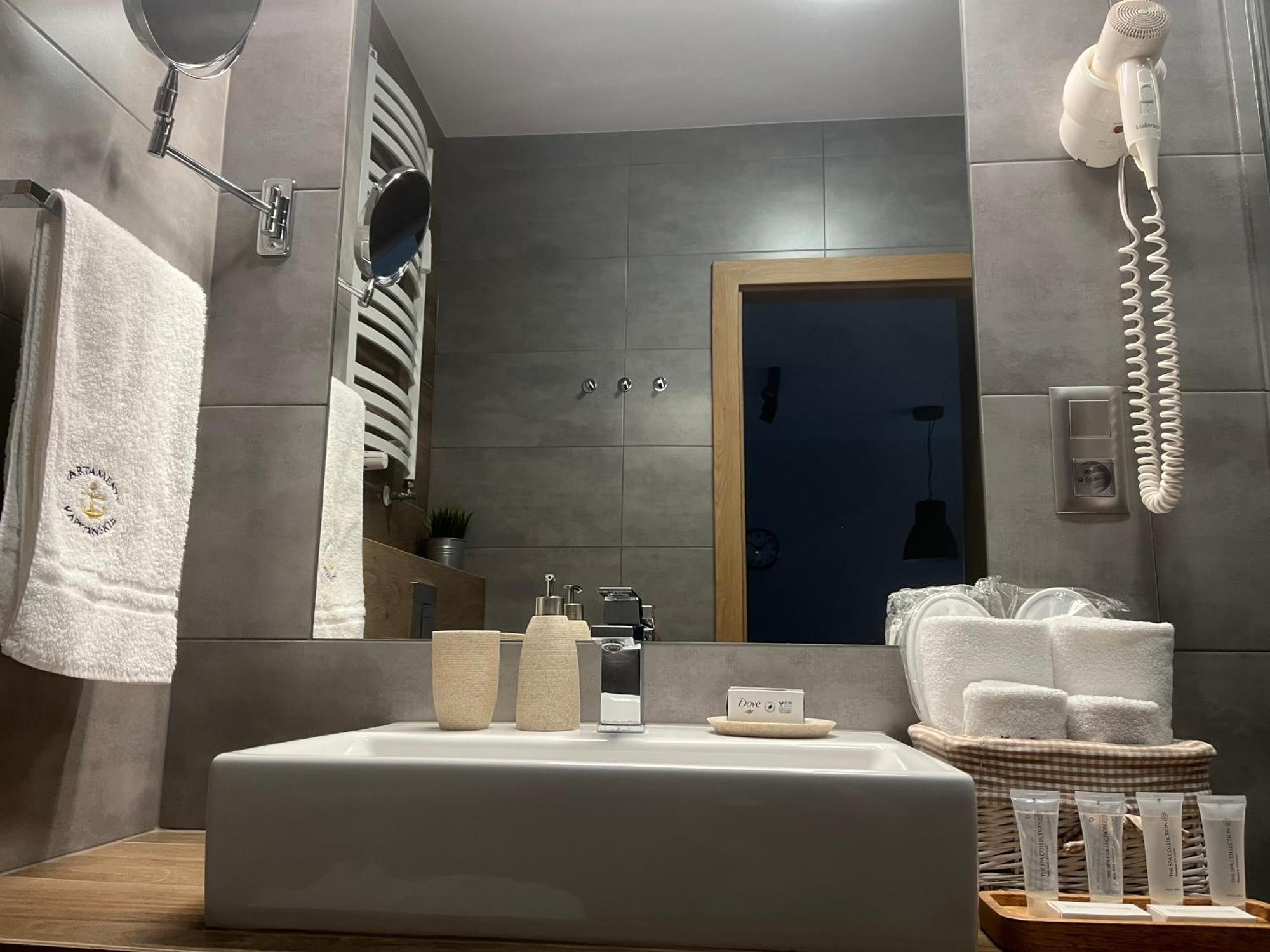 Apartamenty Kapitanskie Blizej Morza Kołobrzeg Buitenkant foto