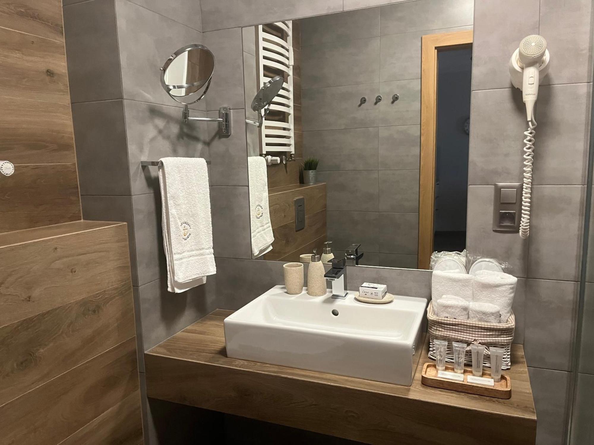Apartamenty Kapitanskie Blizej Morza Kołobrzeg Buitenkant foto